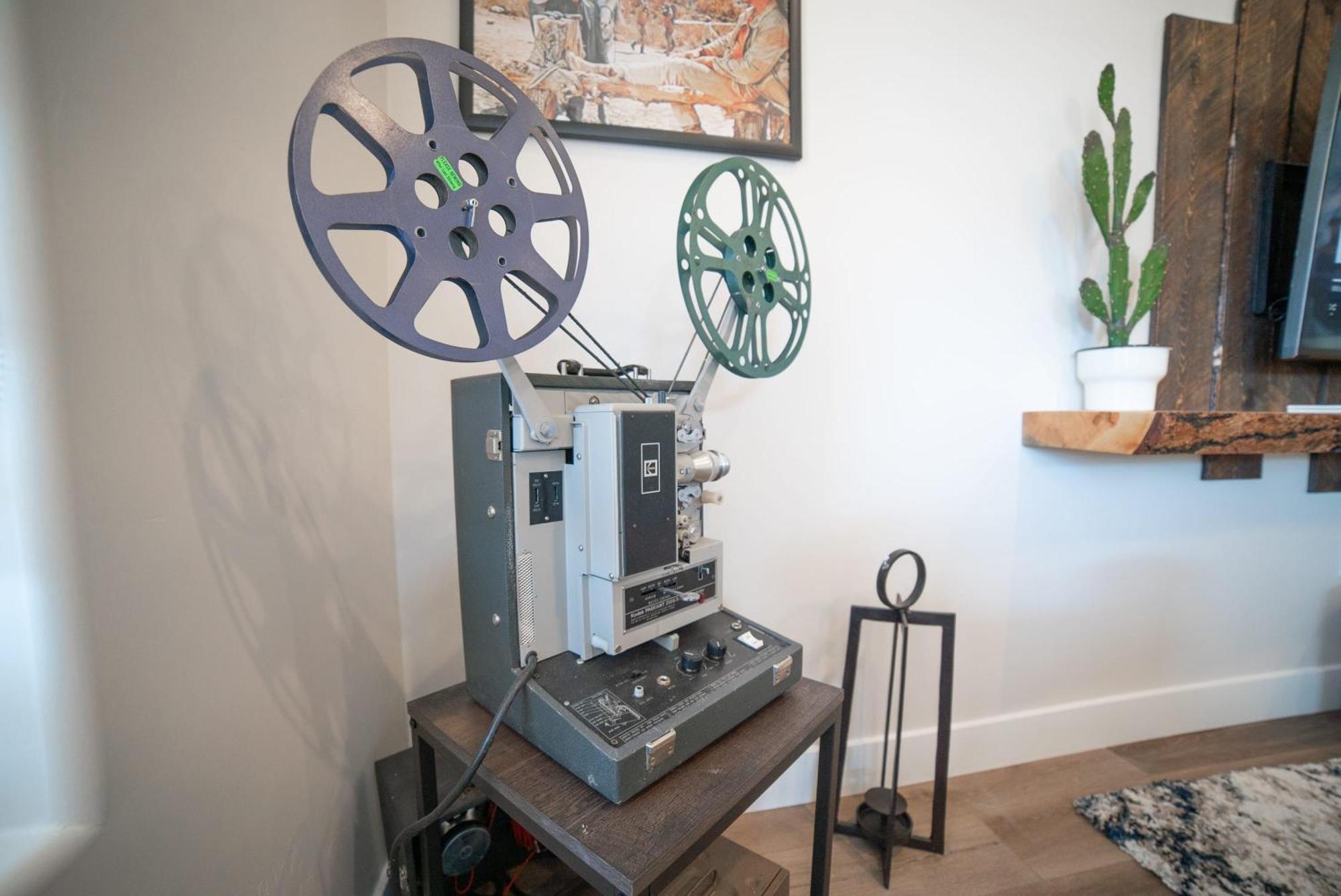 Hollywood Hangout - New West Properties Kanab Eksteriør billede