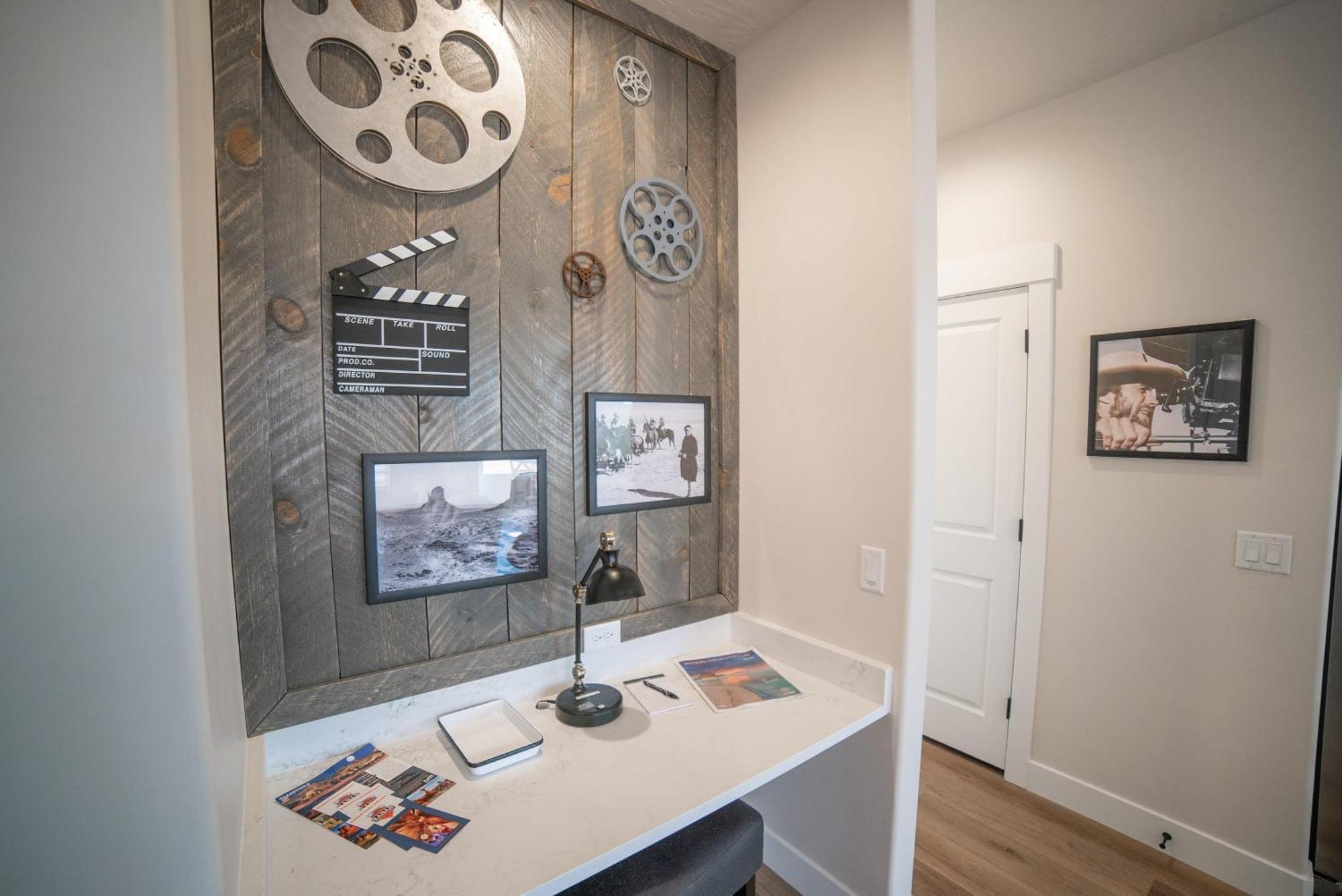 Hollywood Hangout - New West Properties Kanab Eksteriør billede